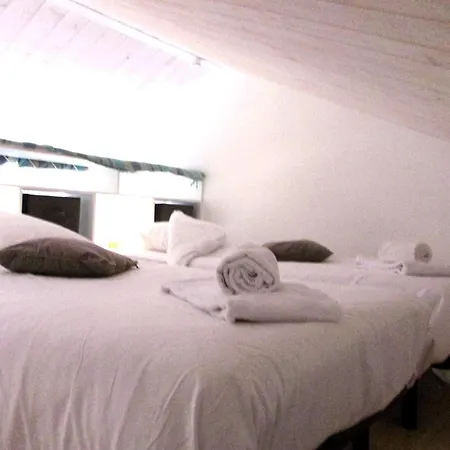 Pretty House With Double Terrace Near The Ocean Casa vacanze